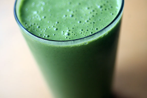 Thumbnail image for Drink Your Salad: Delicious Vanilla Spinach Smoothie